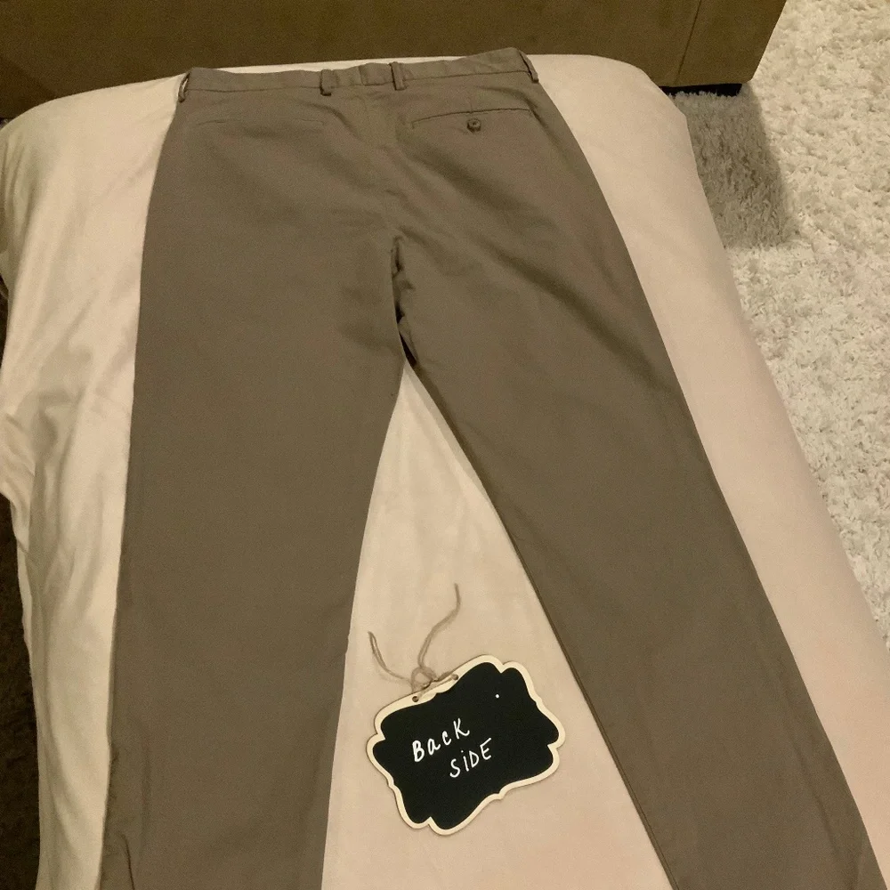 JCrew Tan 30 32 Thompson  Tapered Chinos Office Golf Preppy Resort Essential